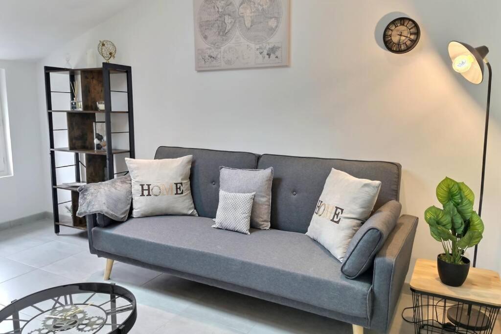 L'Escapade Proche Gare Apartment Angouleme Ngoại thất bức ảnh